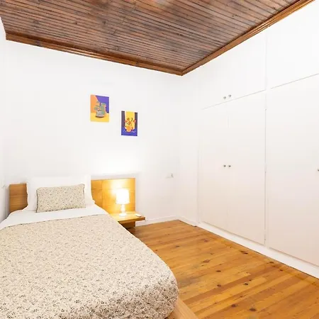 Focolare Corfiot Residence, Σιναράδες