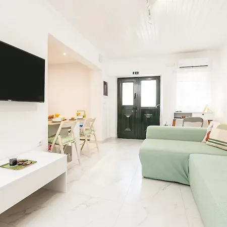 Focolare Corfiot Residence, Lejlighed Sinarádes